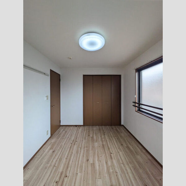 その他 (洋室)