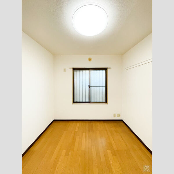 その他 (洋室5帖)