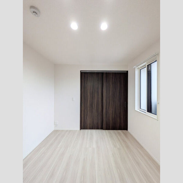 その他 (洋室5.3帖)