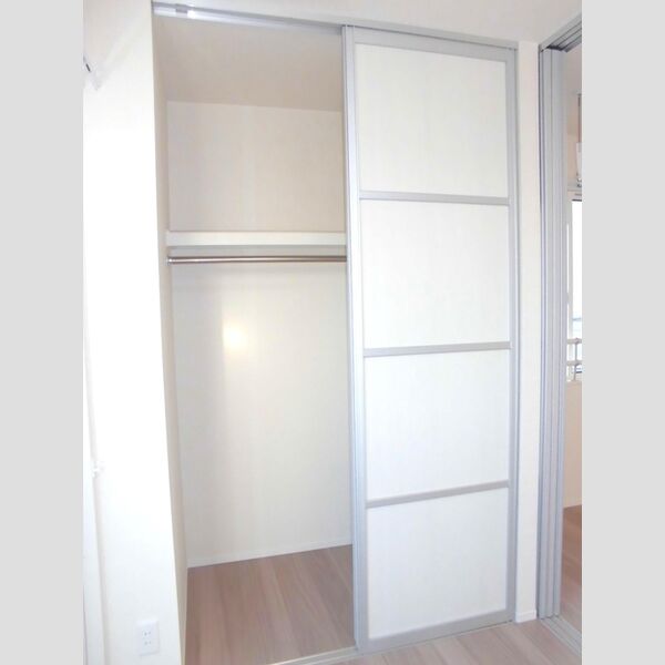 収納 (クローゼット)