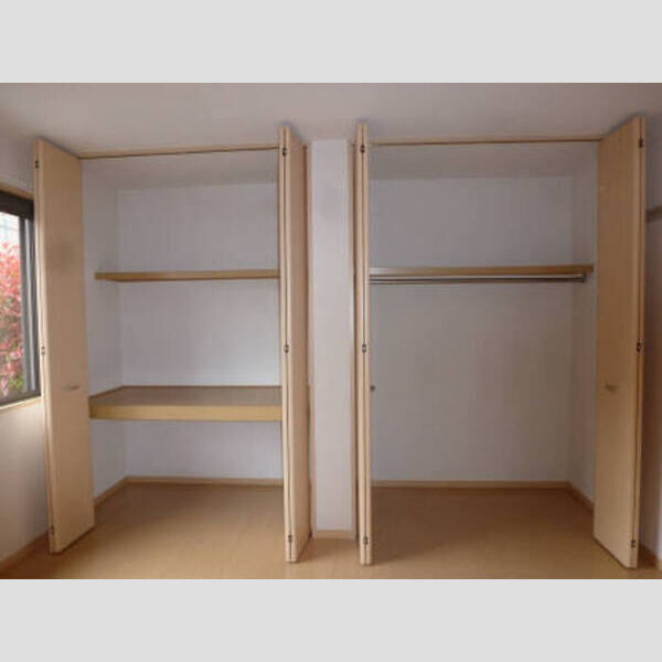 収納 (グレイスコートA101洋室1収納)