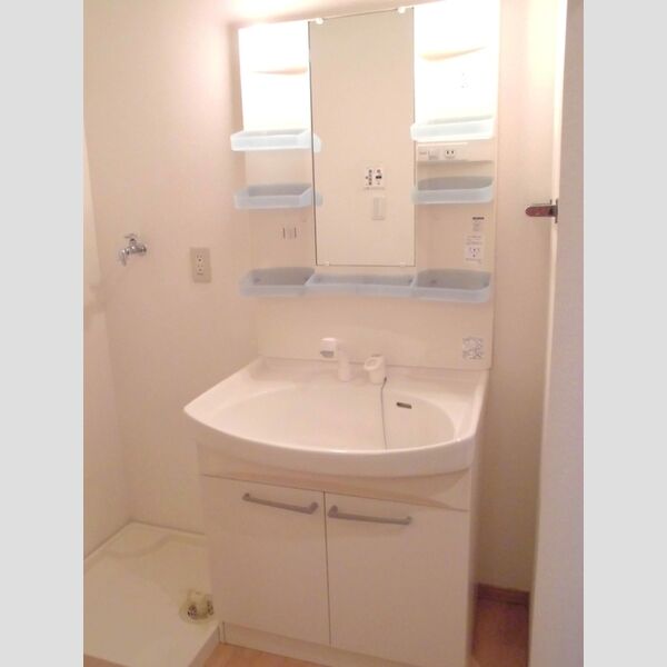 洗面所 (洗髪洗面化粧台)