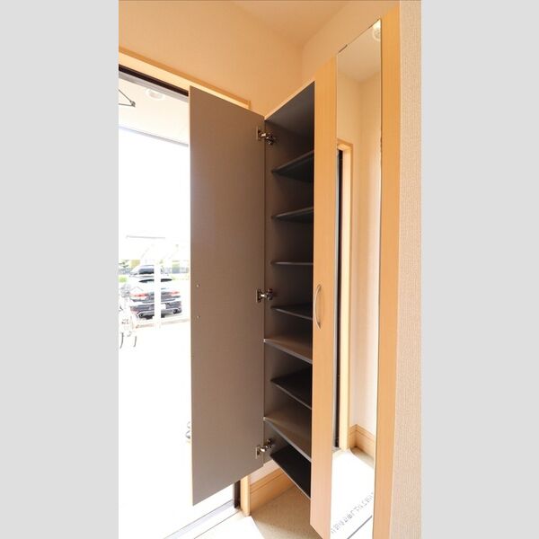 玄関 (★シューズボックス★)