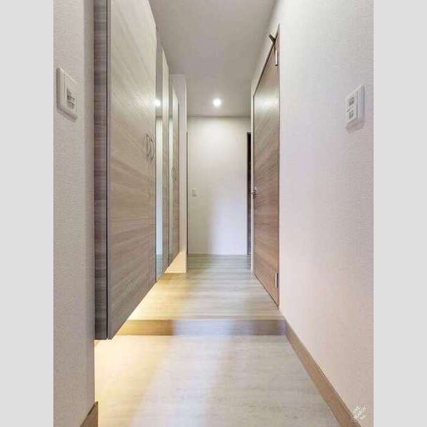 玄関 (玄関)