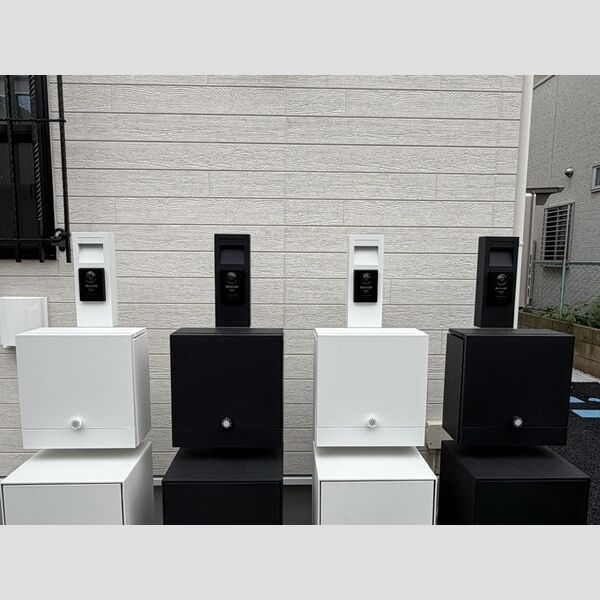 玄関 (宅配BOX)