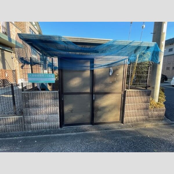 現地周辺 (ゴミ置き場)