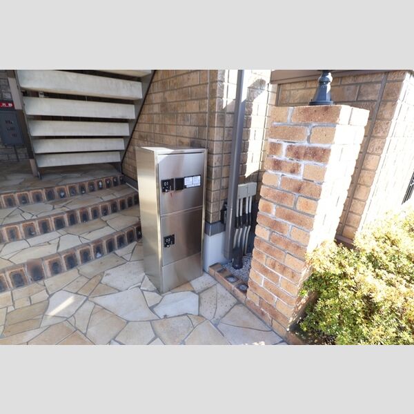 現地周辺 (宅配ボックス)