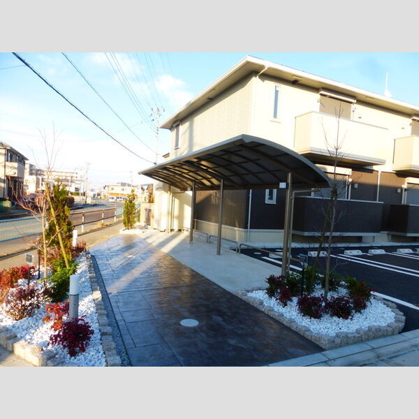 現地周辺 (駐輪場)