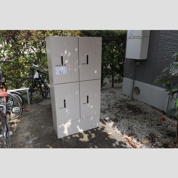 現地周辺 (宅配ボックス)