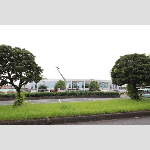 現地周辺 (西武新宿線　航空公園駅　450m)