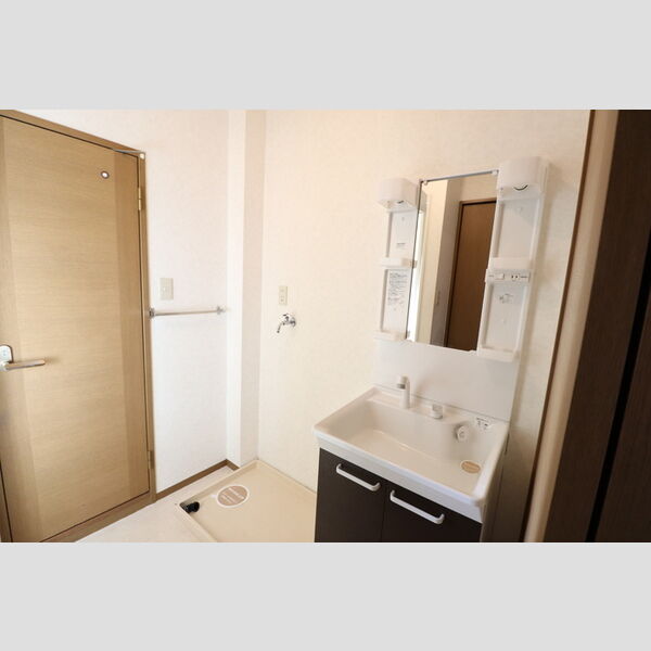 洗面所 (洗面所)