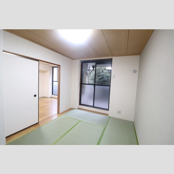 その他 (和室6帖)