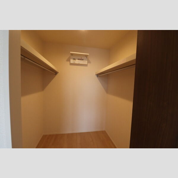 収納 (ウォークインクロゼット)