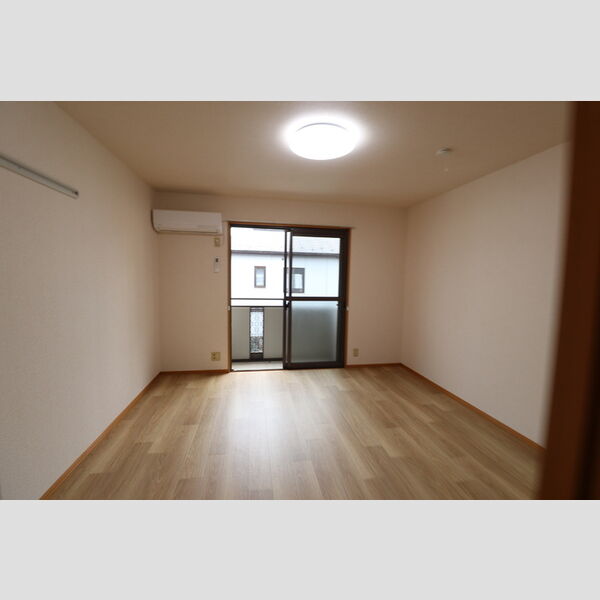 その他 (2F　洋室)