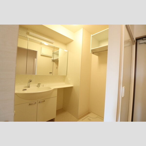 洗面所 (洗面所)