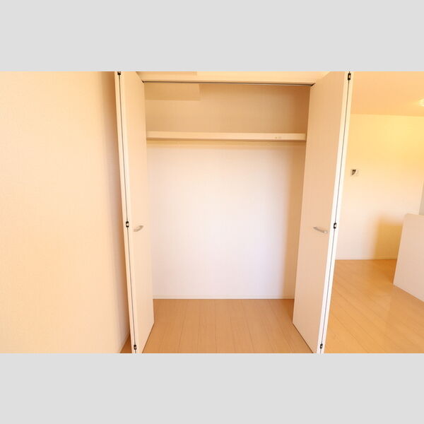 収納 (クローゼット・)