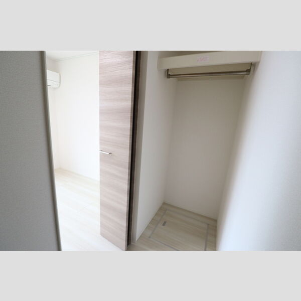 収納 (クローゼット)