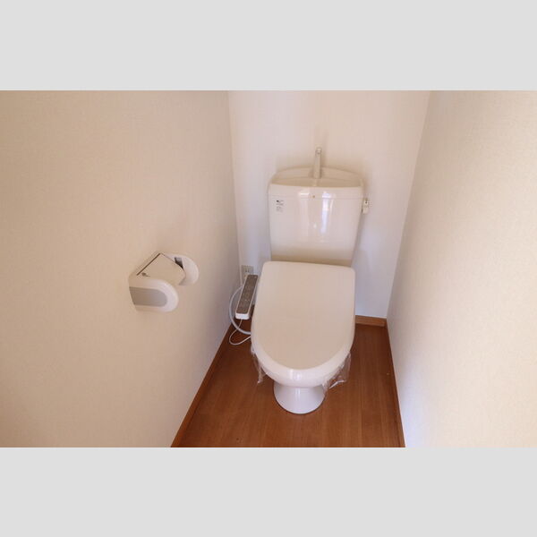 トイレ (温水洗浄暖房便座)