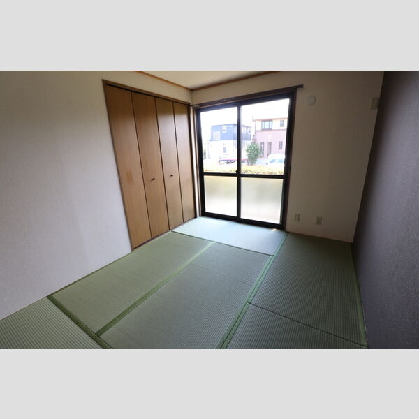 その他 (和室6帖)