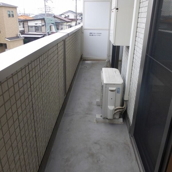 バルコニー・ベランダ (バルコニー)