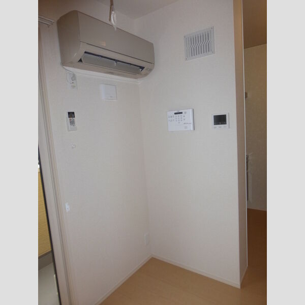 その他設備 (エアコン)