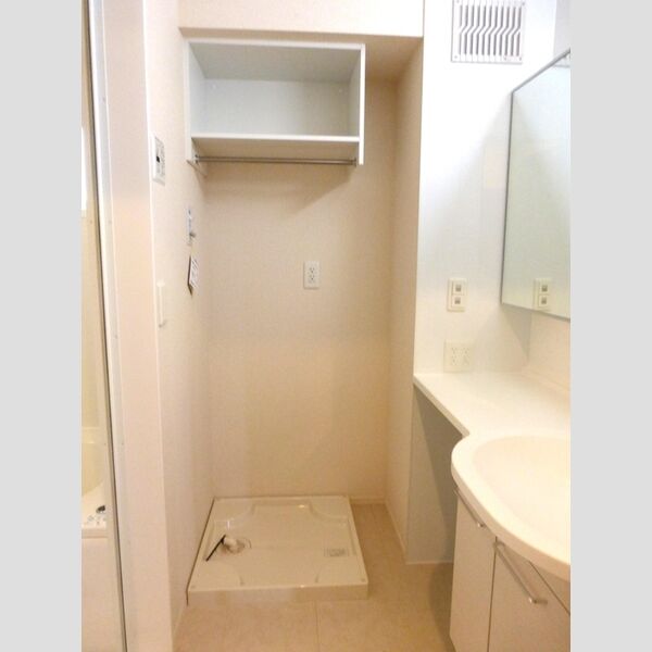 洗面所 (洗面室)