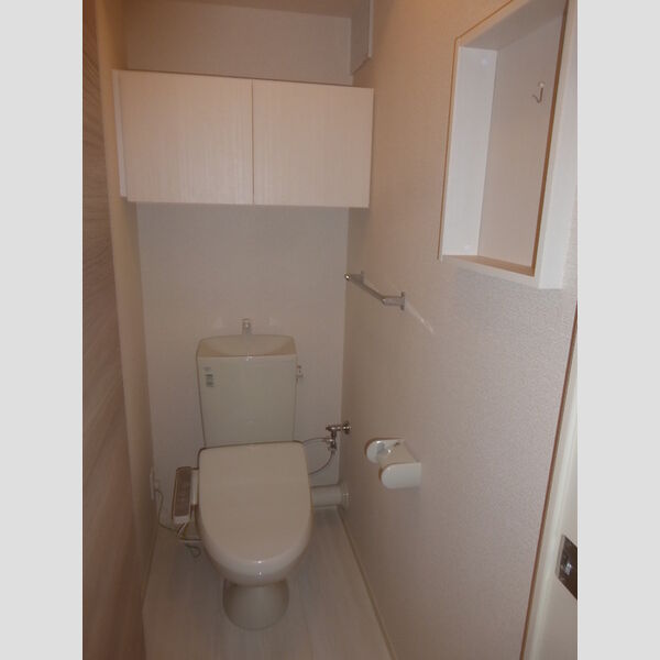 トイレ (温水洗浄暖房便座)