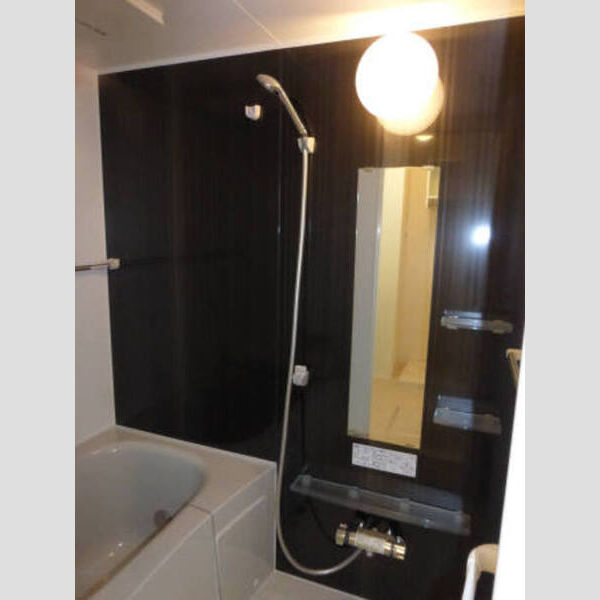 バス (B棟 1K 浴室)