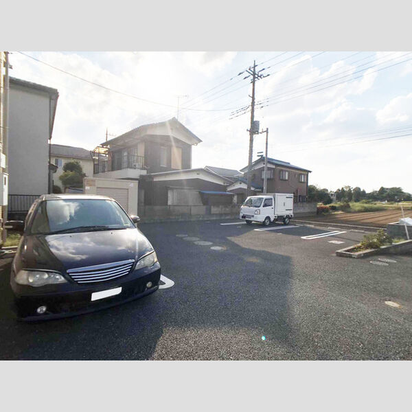 駐車場 (駐車場)