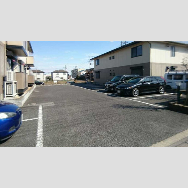 駐車場 (駐車場)