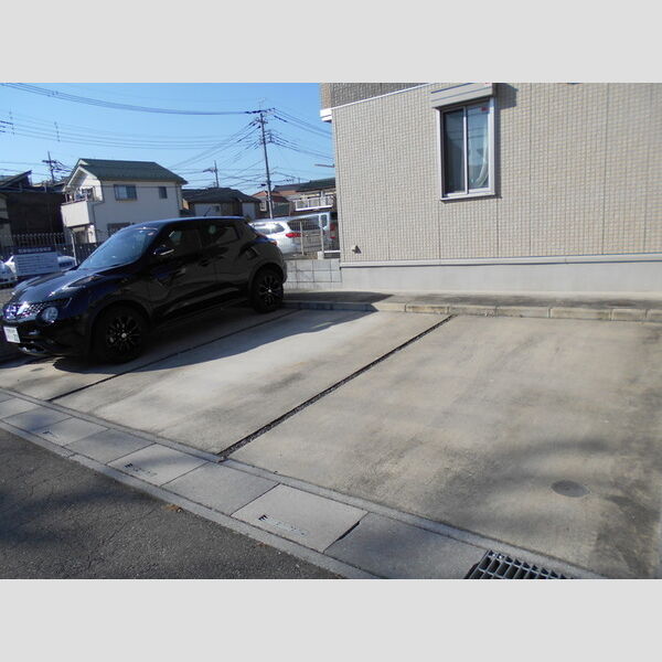 駐車場 (駐車場)
