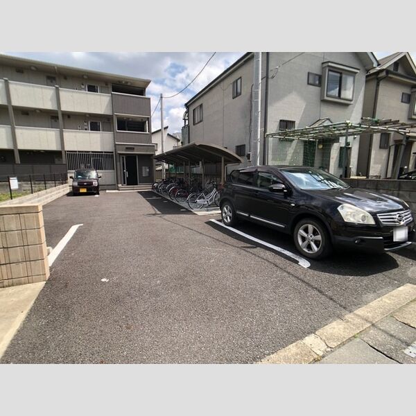 駐車場 (駐車場)