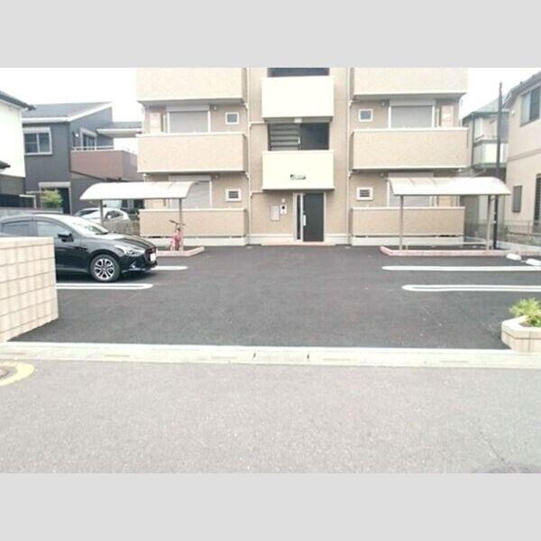 駐車場 (駐車場)