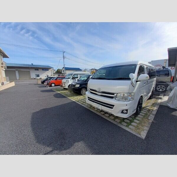 駐車場 (駐車場)