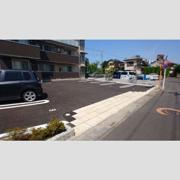 駐車場 (駐車場)