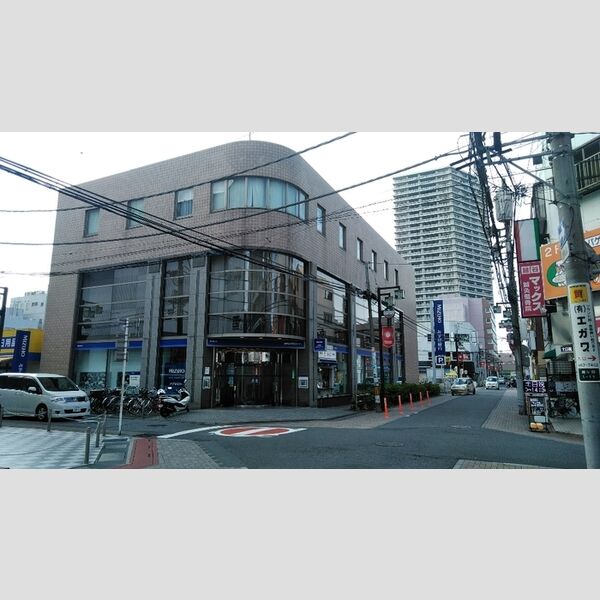 現地周辺 (みずほ銀行越谷支店)