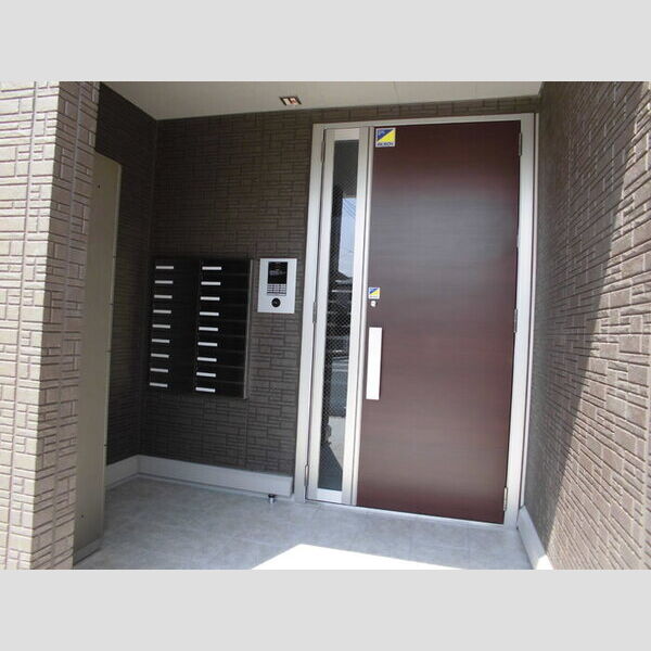 エントランス (エントランス)