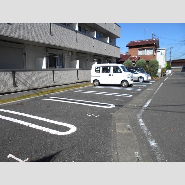 駐車場 (駐車場)