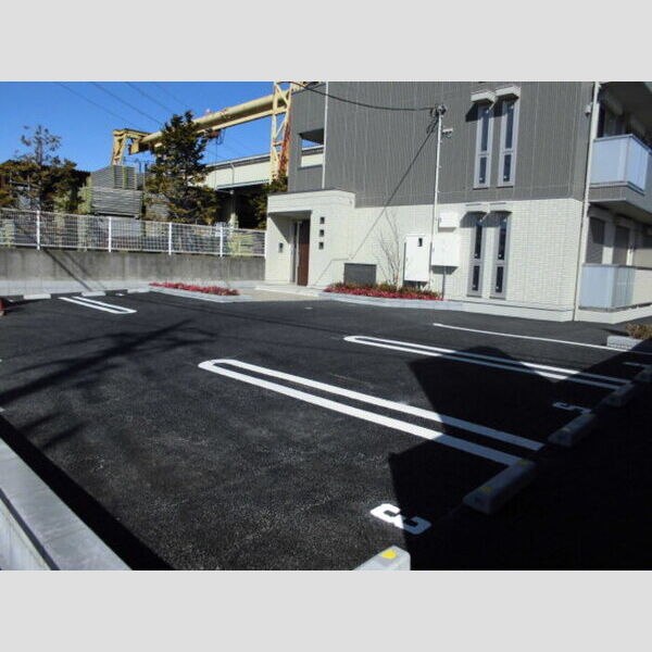 駐車場 (駐車場)