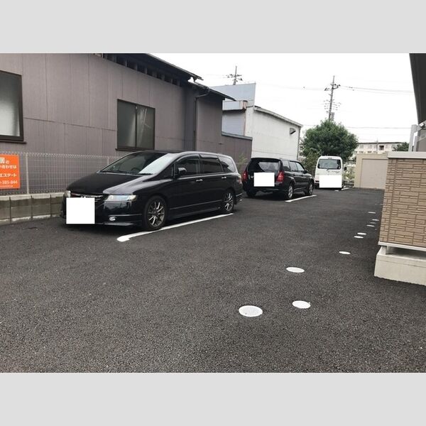 駐車場 (駐車場)