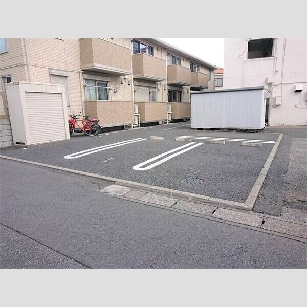駐車場 (駐車場)