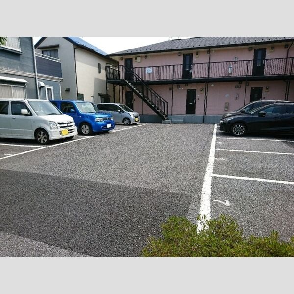 駐車場 (駐車場)