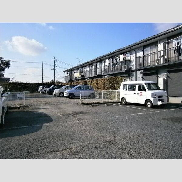 駐車場 (駐車場)