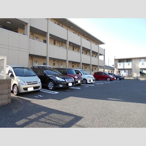 駐車場 (駐車場)