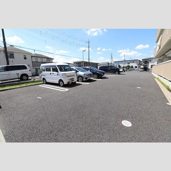 駐車場 (駐車場)