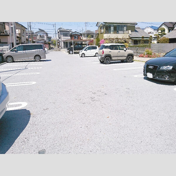 駐車場 (駐車場)