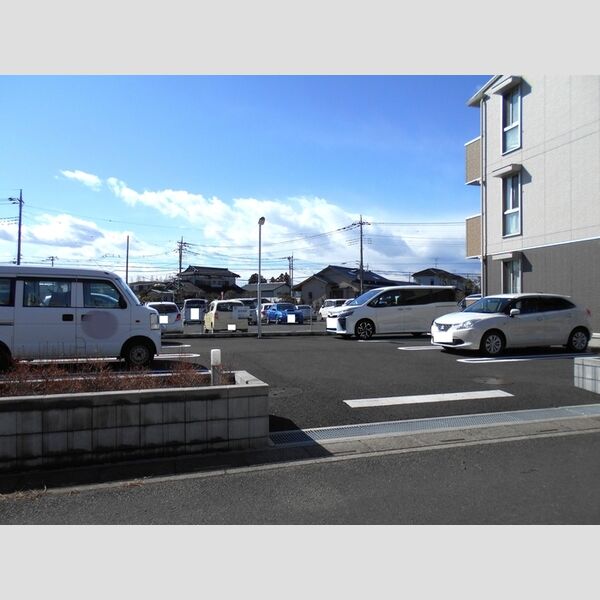 駐車場 (駐車場)