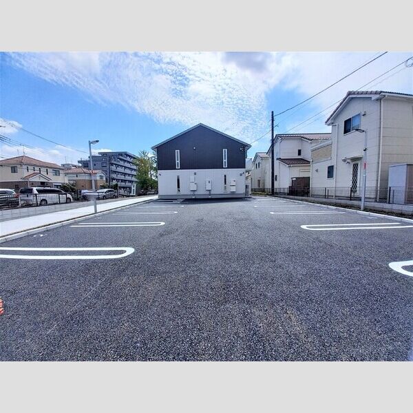 駐車場 (駐車場)