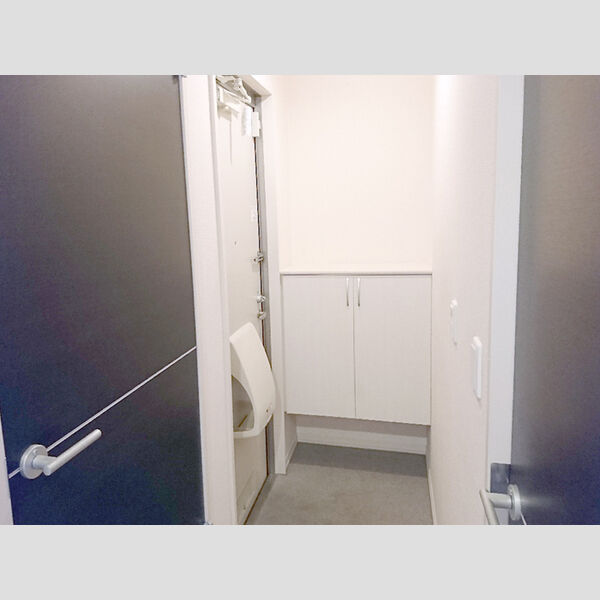 玄関 (玄関)