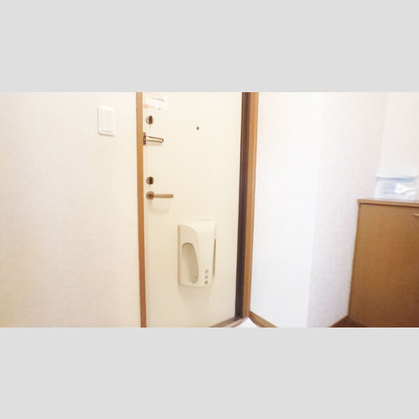 玄関 (玄関)